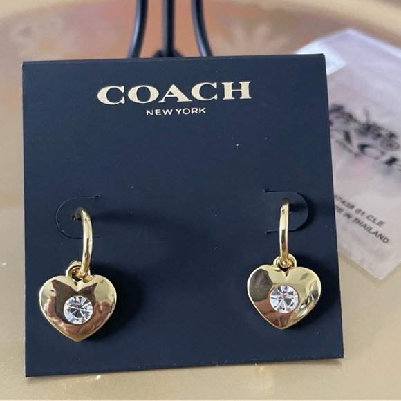 Coach Women's Signature Heart Dangle Drop Huggie  Earrings Gold-Tone NWT Dust - Picture 2 of 3